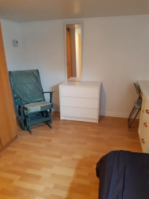 Chambre 6 - Espace de travail